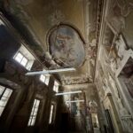 Un salone affrescato di Palazzo Costa Ferrari, oggi